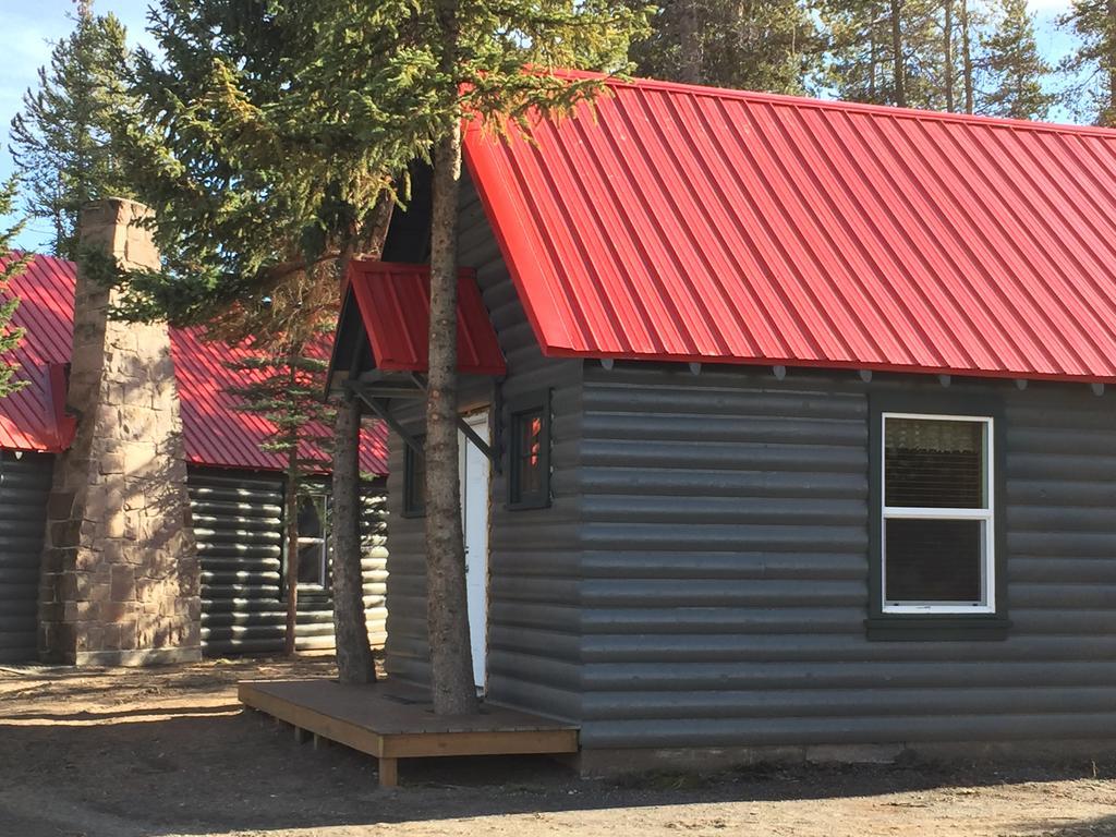 Yellowstone Cabins And Rv West Yellowstone Eksteriør billede
