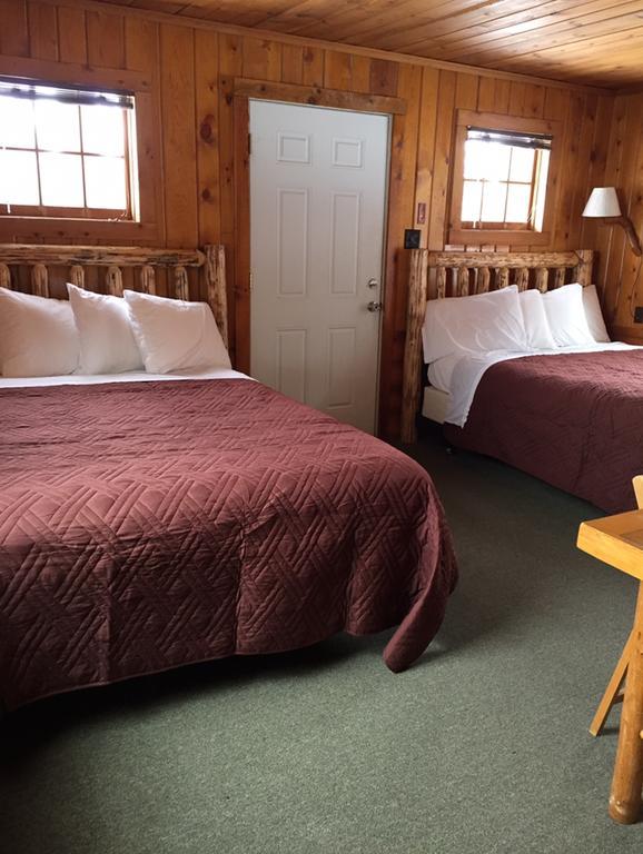 Yellowstone Cabins And Rv West Yellowstone Eksteriør billede